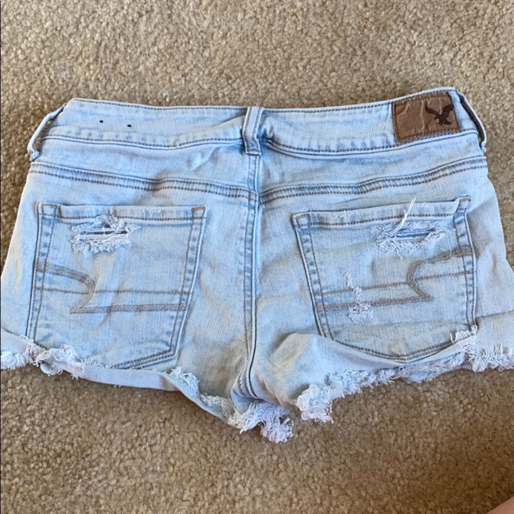AE shorts - Picture 2 of 3